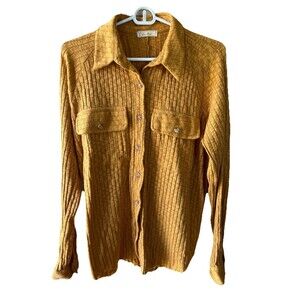 on a whim long sleeve button-down mustard color Waffle Knit Shirt Small, Sample